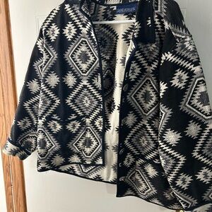 Jane Ashley Black and White Patterned Jacket